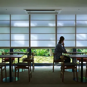 Hotel Shin-osaka Station ****